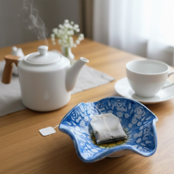 Coupelle Artisanale Fleurie Bleue - Argile et Résine - Déco Bohème