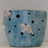 Pot de fleurs artisanal bleu | Cache-pot sculpté argile et résine | Dé
