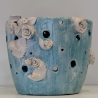 Pot de fleurs artisanal bleu | Cache-pot sculpté argile et résine | Dé