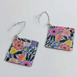 Boucles d'Oreilles Fleurie en Papier et Résine - Artisanat Fait Main M
