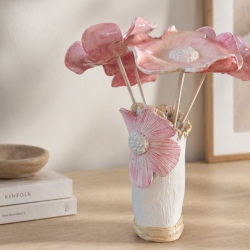 Vase et Fleurs Sculptés en Argile et Résine - Art Floral Unique